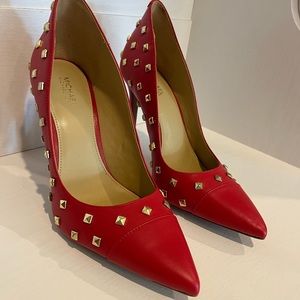 Michael Kors Keke Toe Cap Pump Pointy Pyramid Studs Leather Crimson Red Size 8